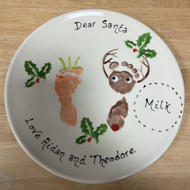 Rainbow Pottery Painting Christmas session - Tuesday 3rd Nov- 11:30am-1:00pm